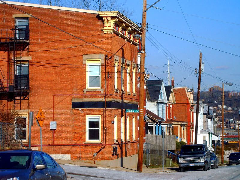 Convince me to move to Westwood (Green, Cheviot live in, safe, moving